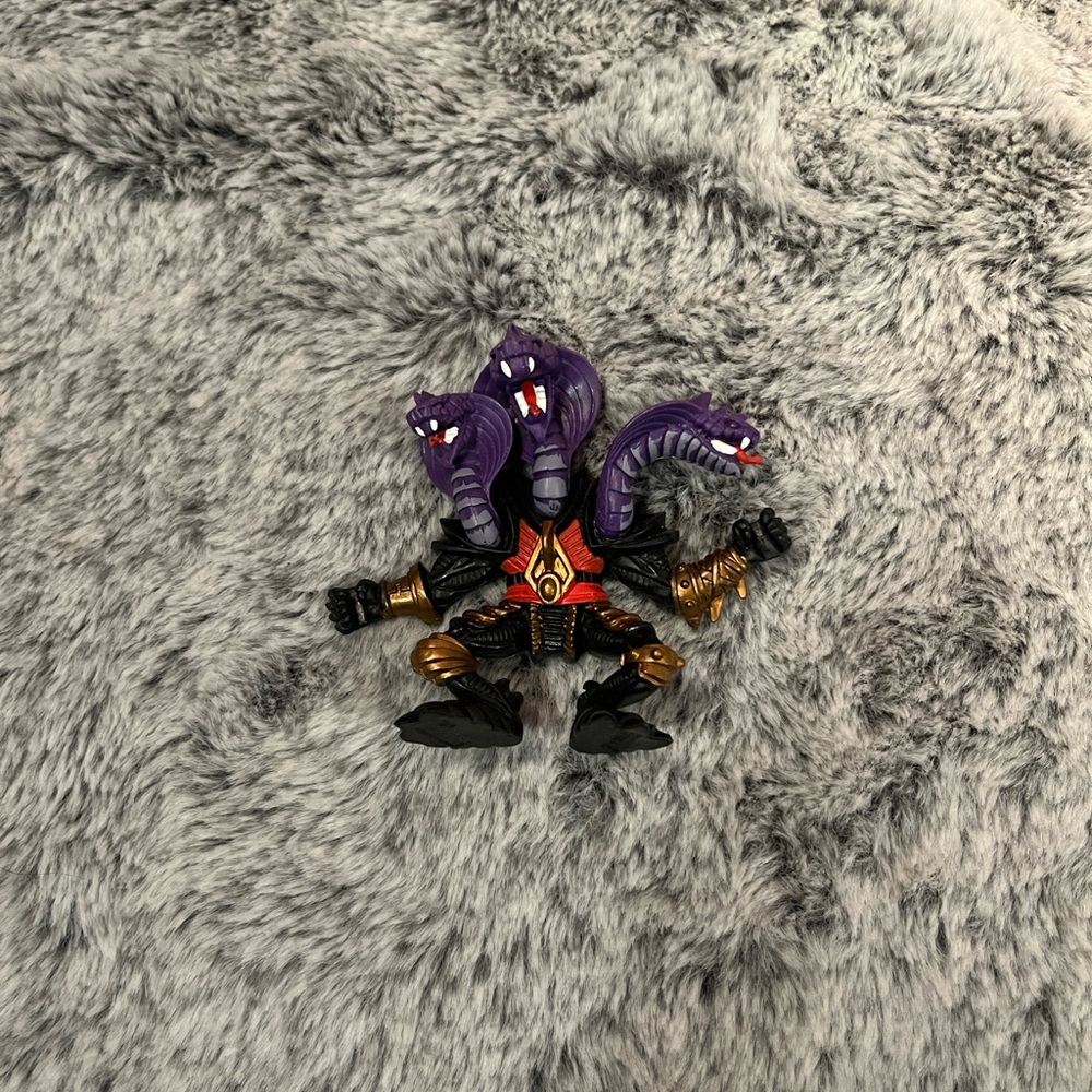 🍀5/10$ Chap Mei Tri-Tremis 3 headed snake Wizard Magic Mythical Creature Fantasy